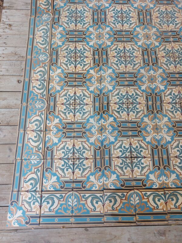 Antique encaustic floor tiles with matching border (pre 1910)