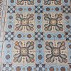 Practige Art-Nouveau vloertegels met bloemmotief